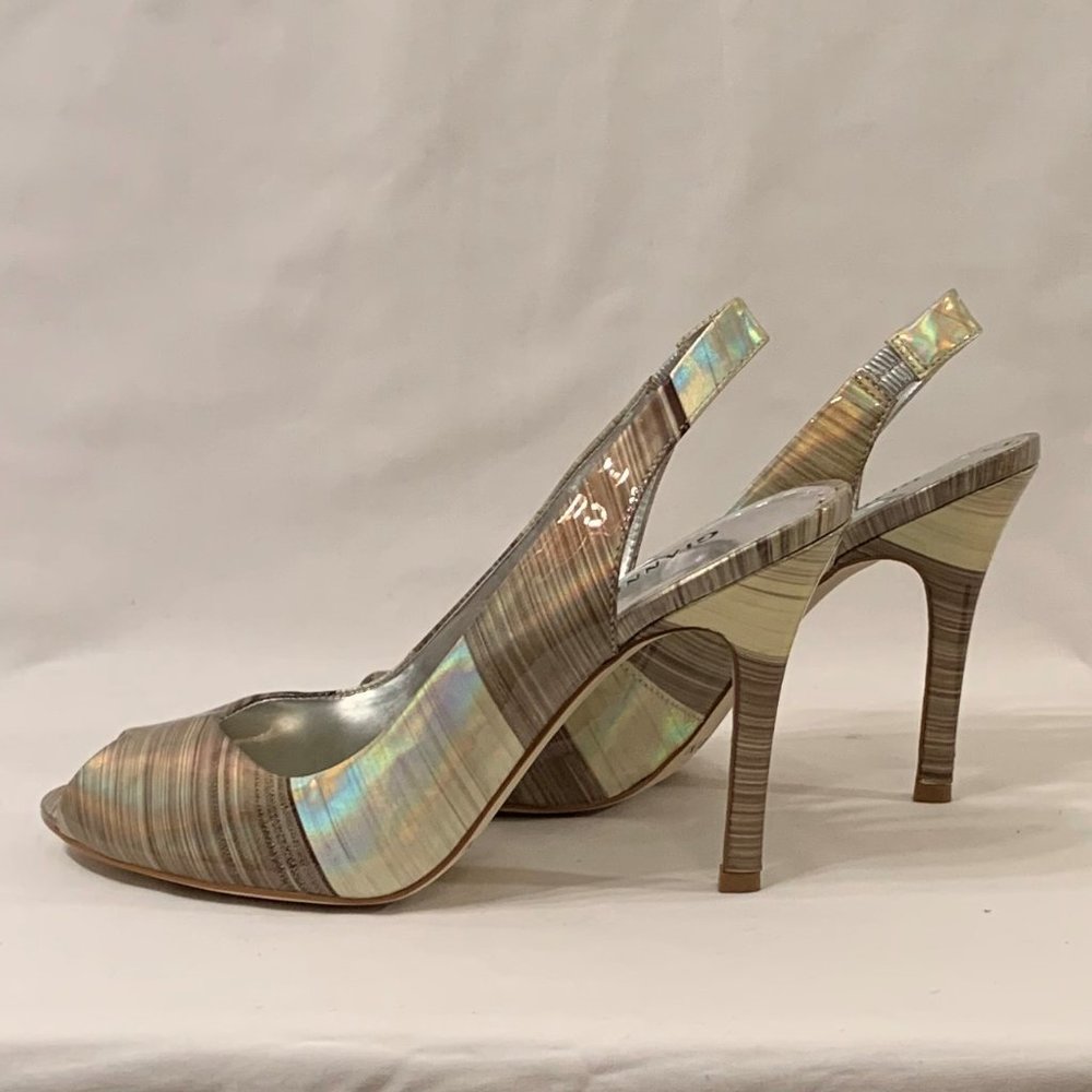 Gianni Bini - Silver Gray high heels shoes. Open toe and sling back. S7.5 - Picture 4 of 10